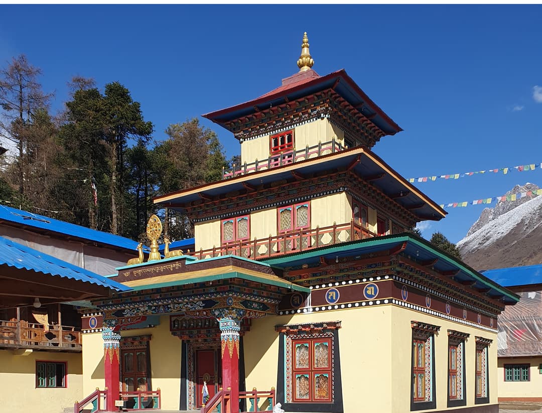 Manaslu Trek Larkya La Pass